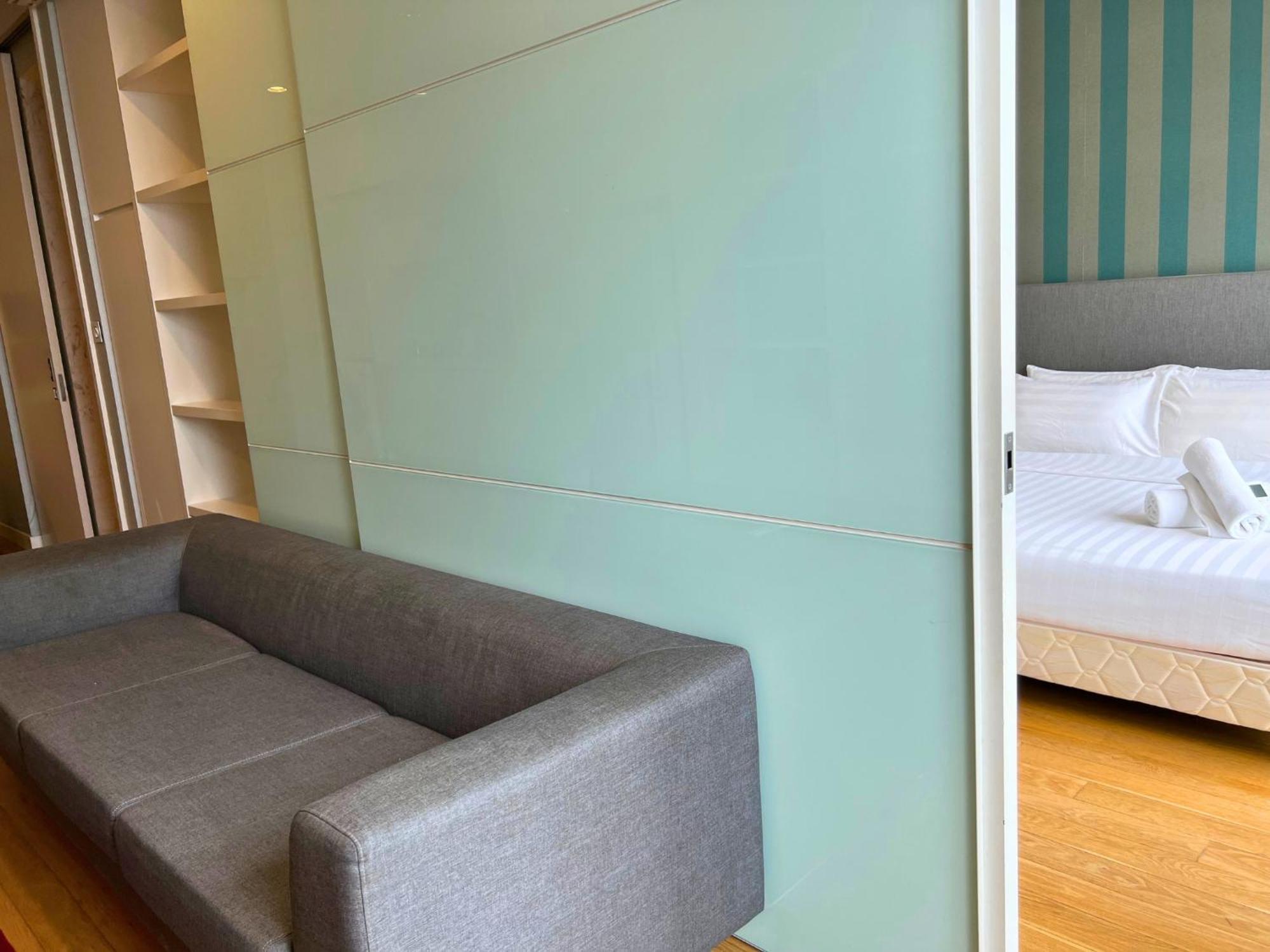 Luxe Suites At Platinum Klcc Kuala Lumpur Exterior photo